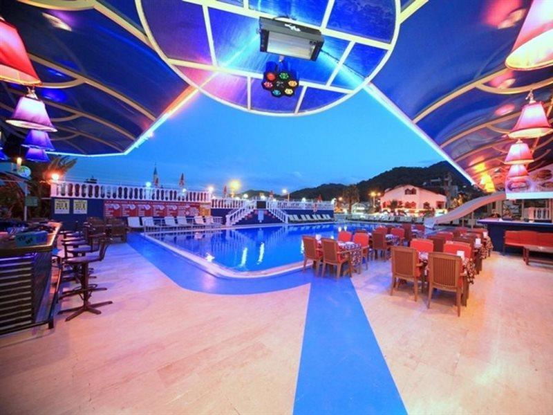 Mustis Royal Plaza Hotel Marmaris Exterior photo